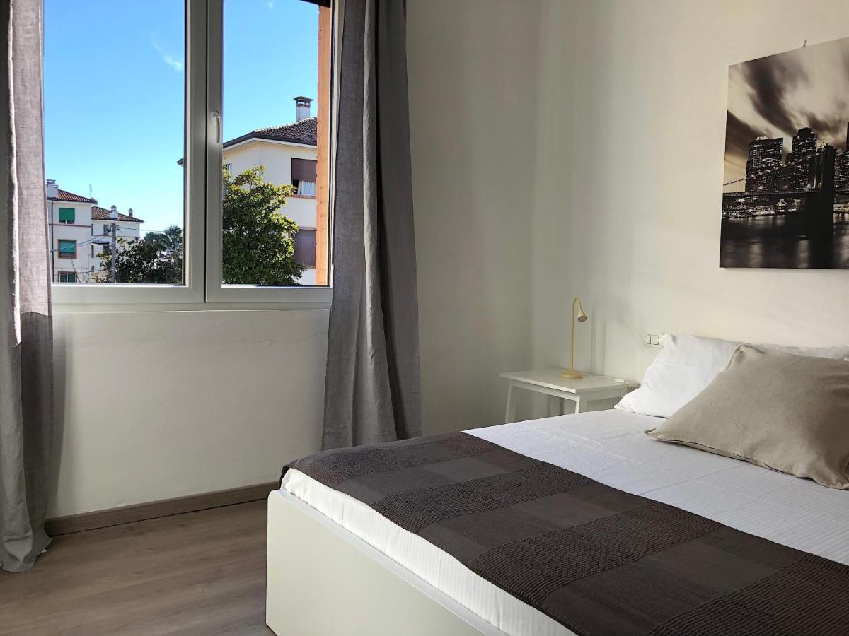 Residenza Pedrotti Family Apartment Vicenza Bagian luar foto