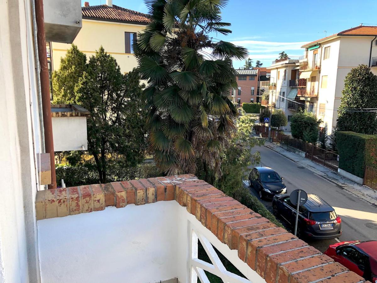 Residenza Pedrotti Family Apartment Vicenza Bagian luar foto