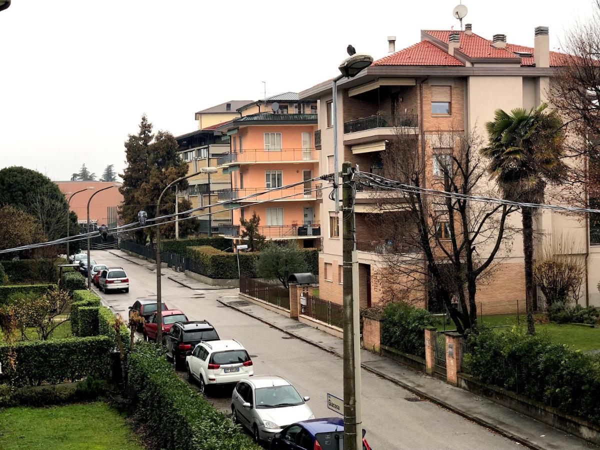 Residenza Pedrotti Family Apartment Vicenza Bagian luar foto